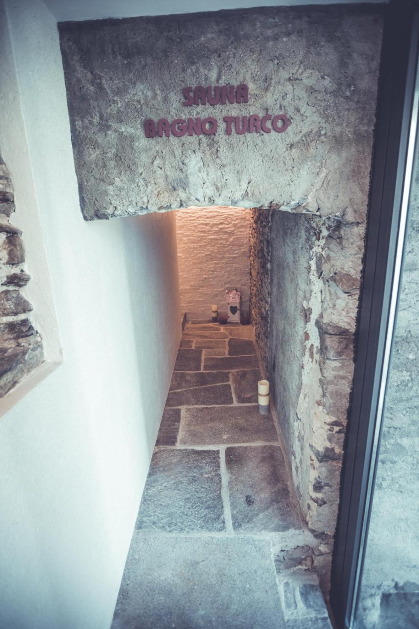 Albergo Porta Verzasca Gordola Exterior foto